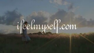 لچکدار سنہرے بالوں و ...