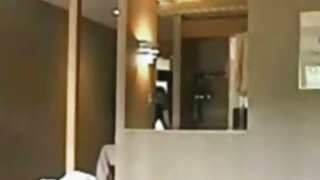 پیاری پتلی اور ٹائٹل ...